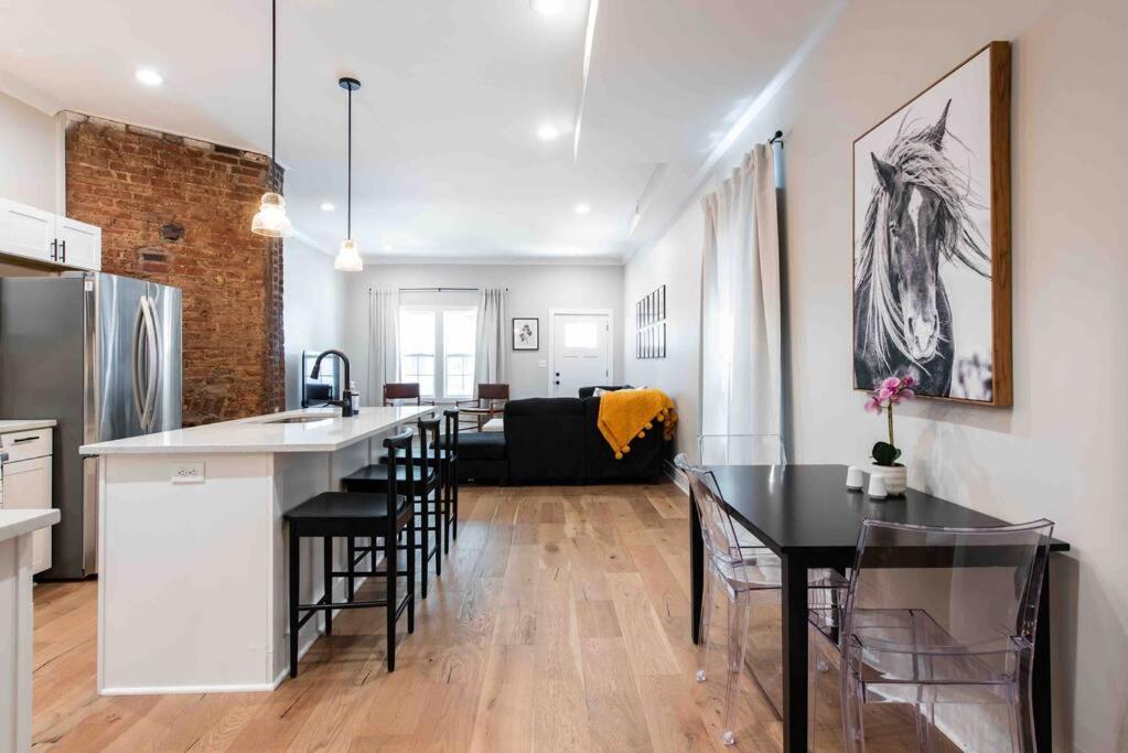 Newly Renovated 3 Bedroom Shelby Park Home **Free Parking** Louisville Esterno foto