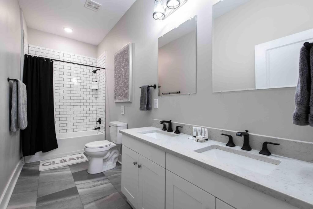 Newly Renovated 3 Bedroom Shelby Park Home **Free Parking** Louisville Esterno foto