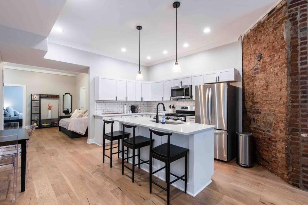 Newly Renovated 3 Bedroom Shelby Park Home **Free Parking** Louisville Esterno foto