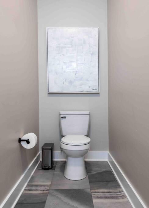 Newly Renovated 3 Bedroom Shelby Park Home **Free Parking** Louisville Esterno foto